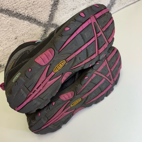 2/$20 Keen Youth 6 Hiking Boots Pink Black With Adjustable Cinch Lock Laces - Picture 6 of 9